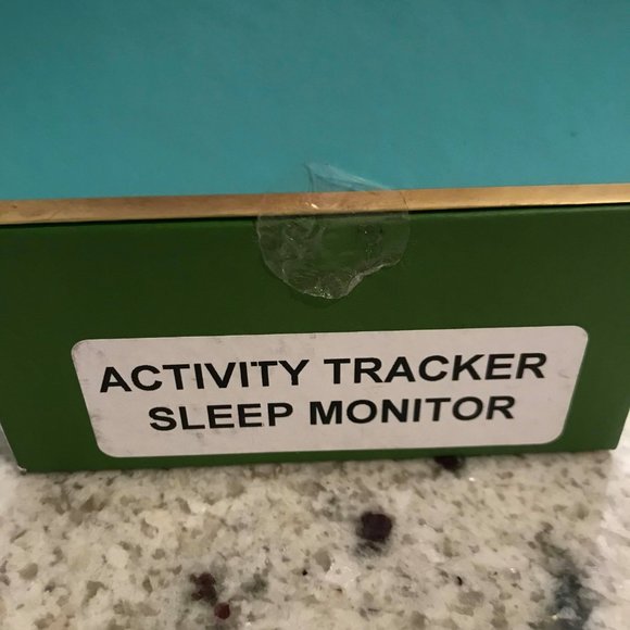 NIB kate spade purple activity tracker - Picture 2 of 3